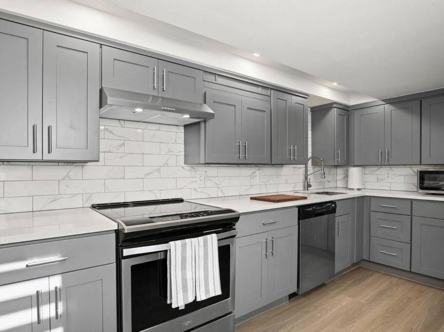 Elegant Richmond Gem Nestled Up To Hawthorne Blvd. Portland Exterior foto