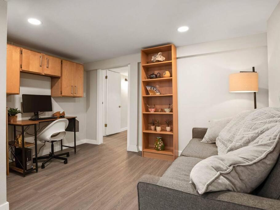 Elegant Richmond Gem Nestled Up To Hawthorne Blvd. Portland Exterior foto